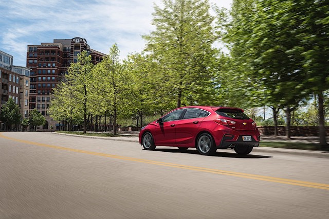 Chevrolet Cruze - 5 Doors photo 8