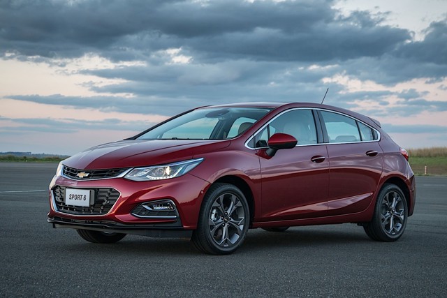 Chevrolet Cruze - 5 Doors photo 9