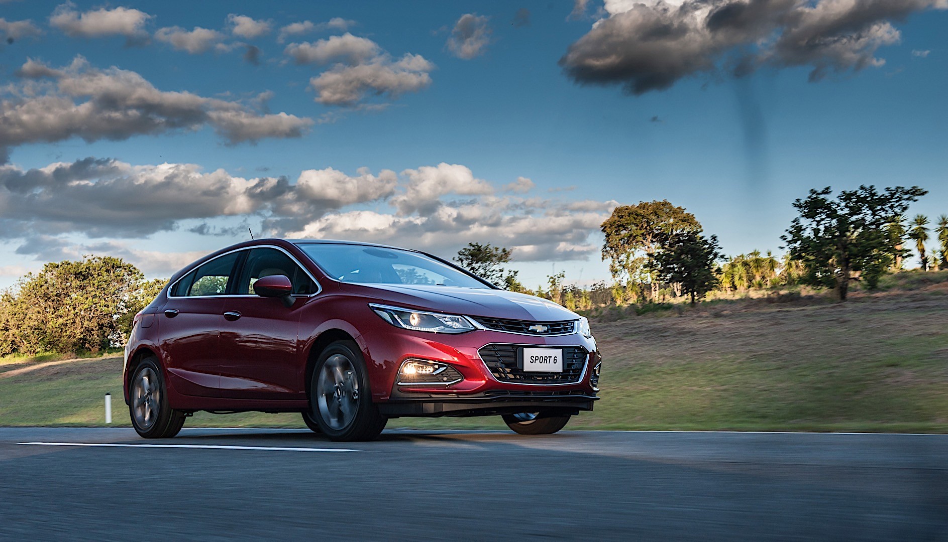 Chevrolet Cruze - 5 Doors photo 21