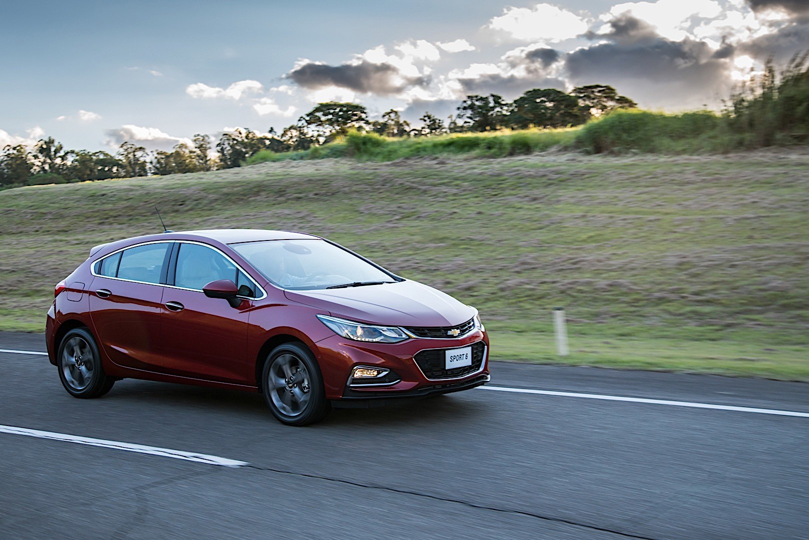 Chevrolet Cruze - 5 Doors photo 31