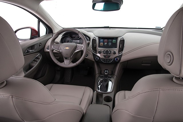 Chevrolet Cruze - 5 Doors photo 37