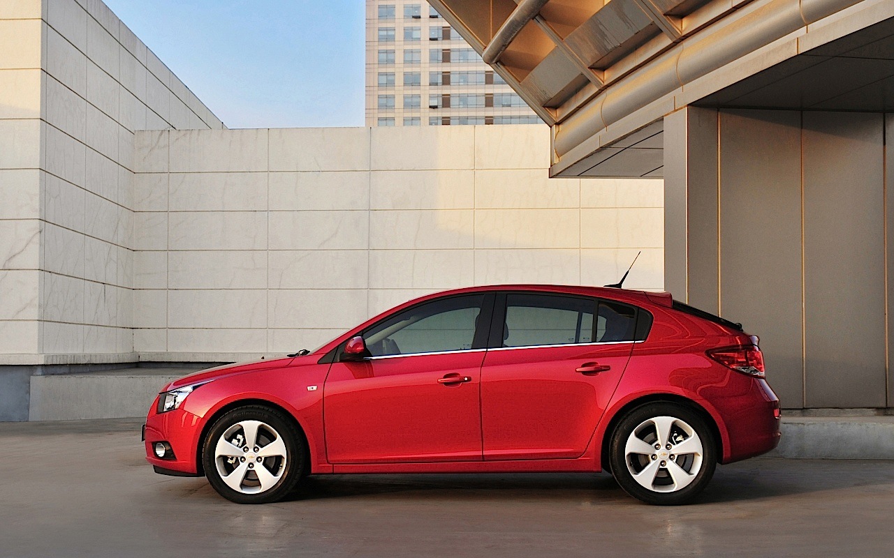 Chevrolet Cruze - 5 Doors photo 14