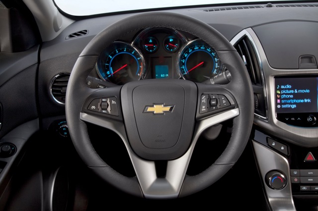 Chevrolet Cruze - 5 Doors photo 21