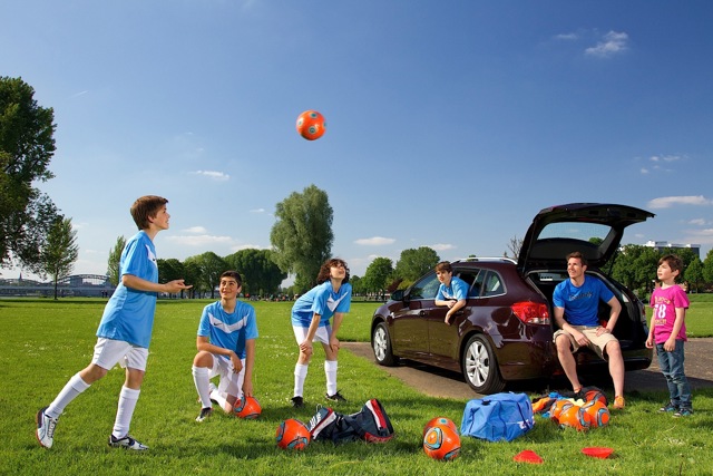 Chevrolet Cruze Wagon photo 11