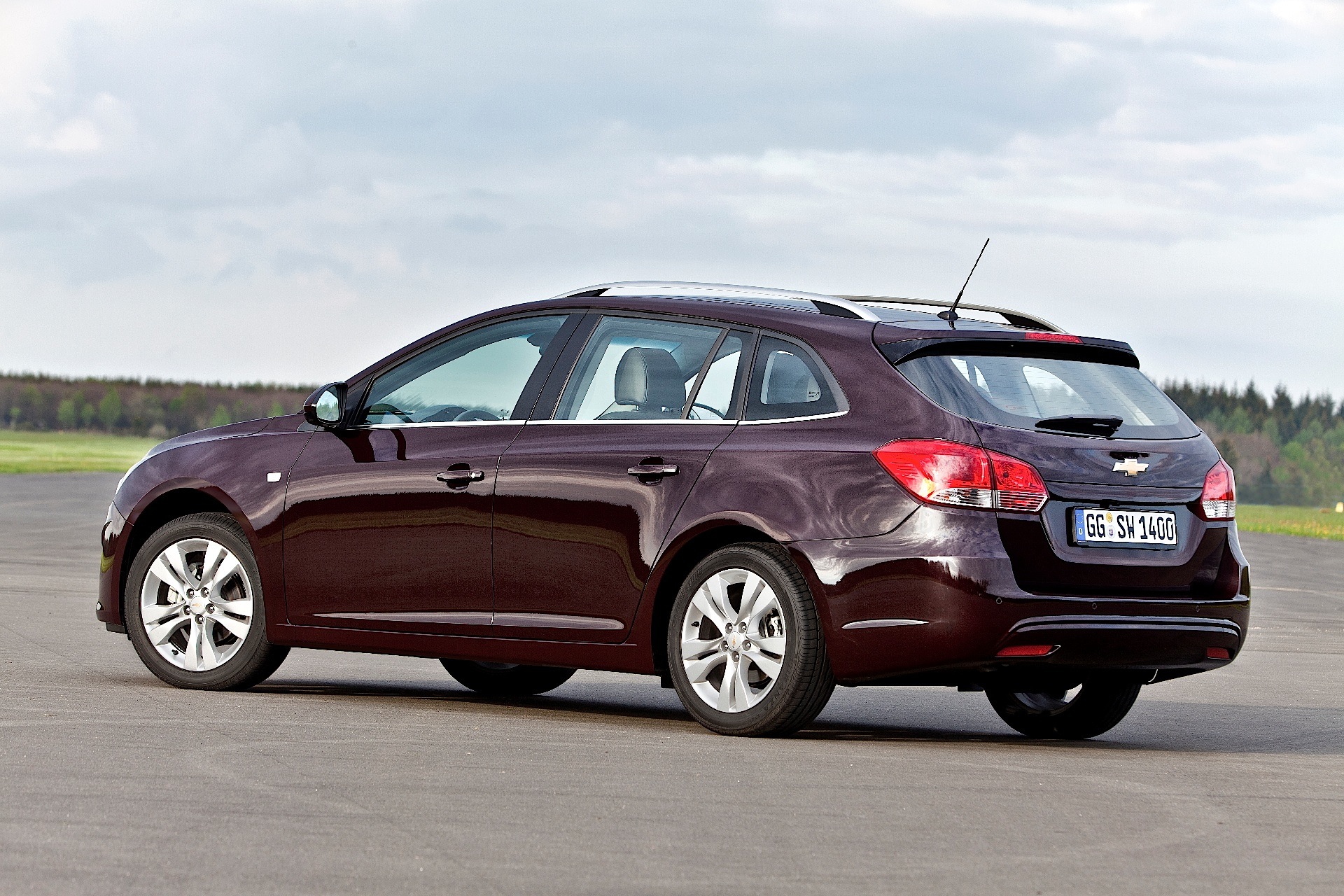 Chevrolet Cruze Wagon photo 16
