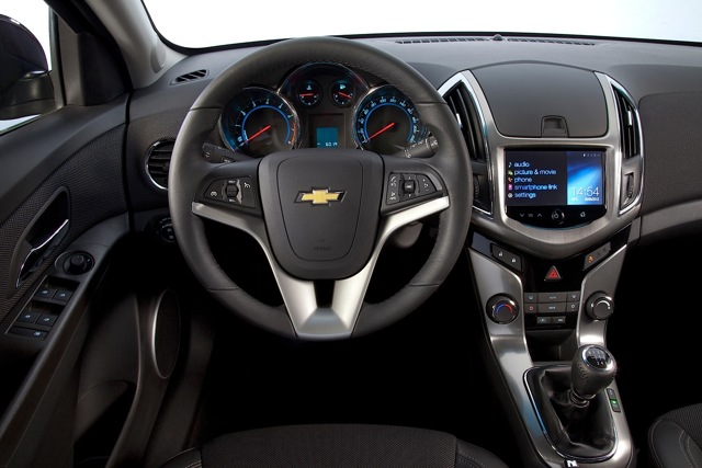 Chevrolet Cruze Wagon photo 28