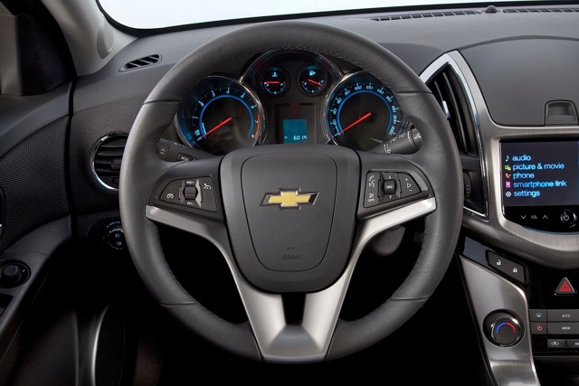 Chevrolet Cruze Wagon photo 29