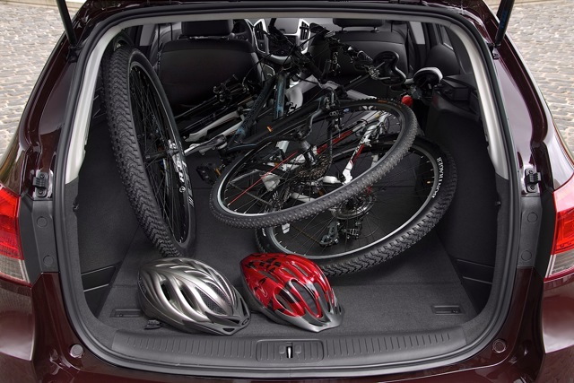 Chevrolet Cruze Wagon photo 51