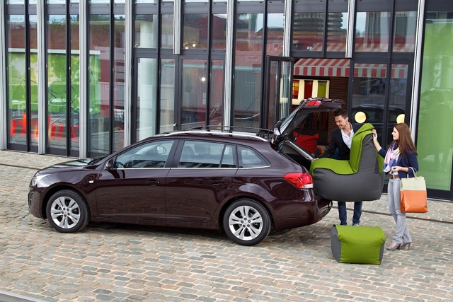 Chevrolet Cruze Wagon photo 7