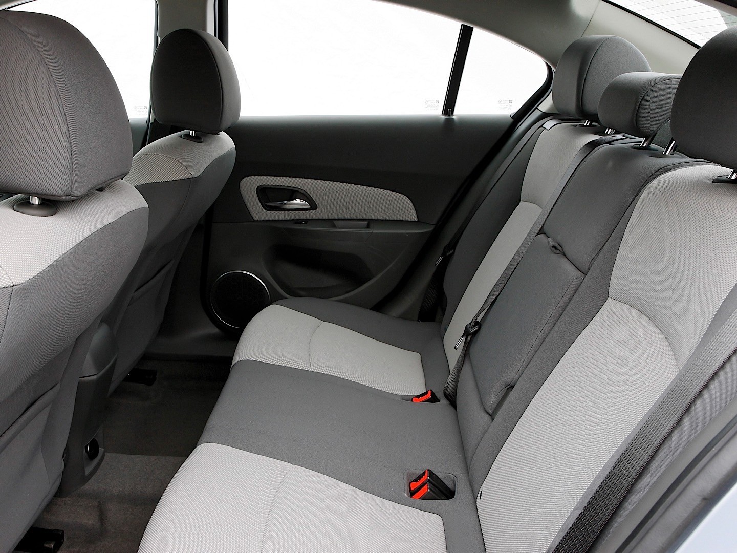 Chevrolet Cruze photo 79