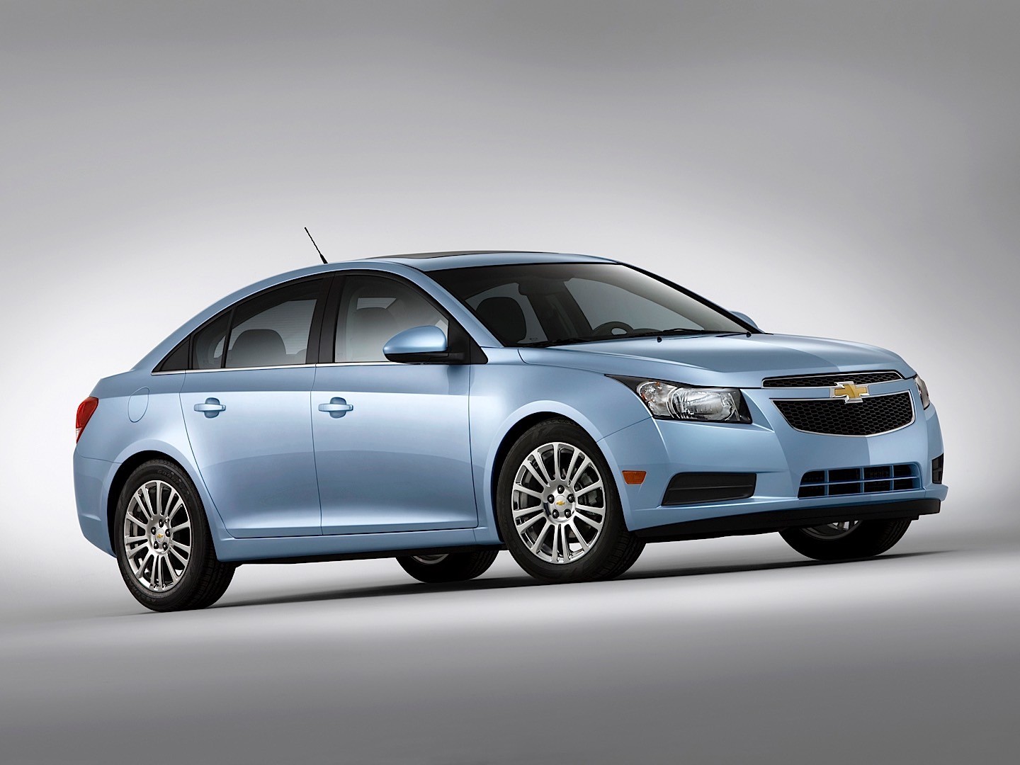 Chevrolet Cruze photo 18