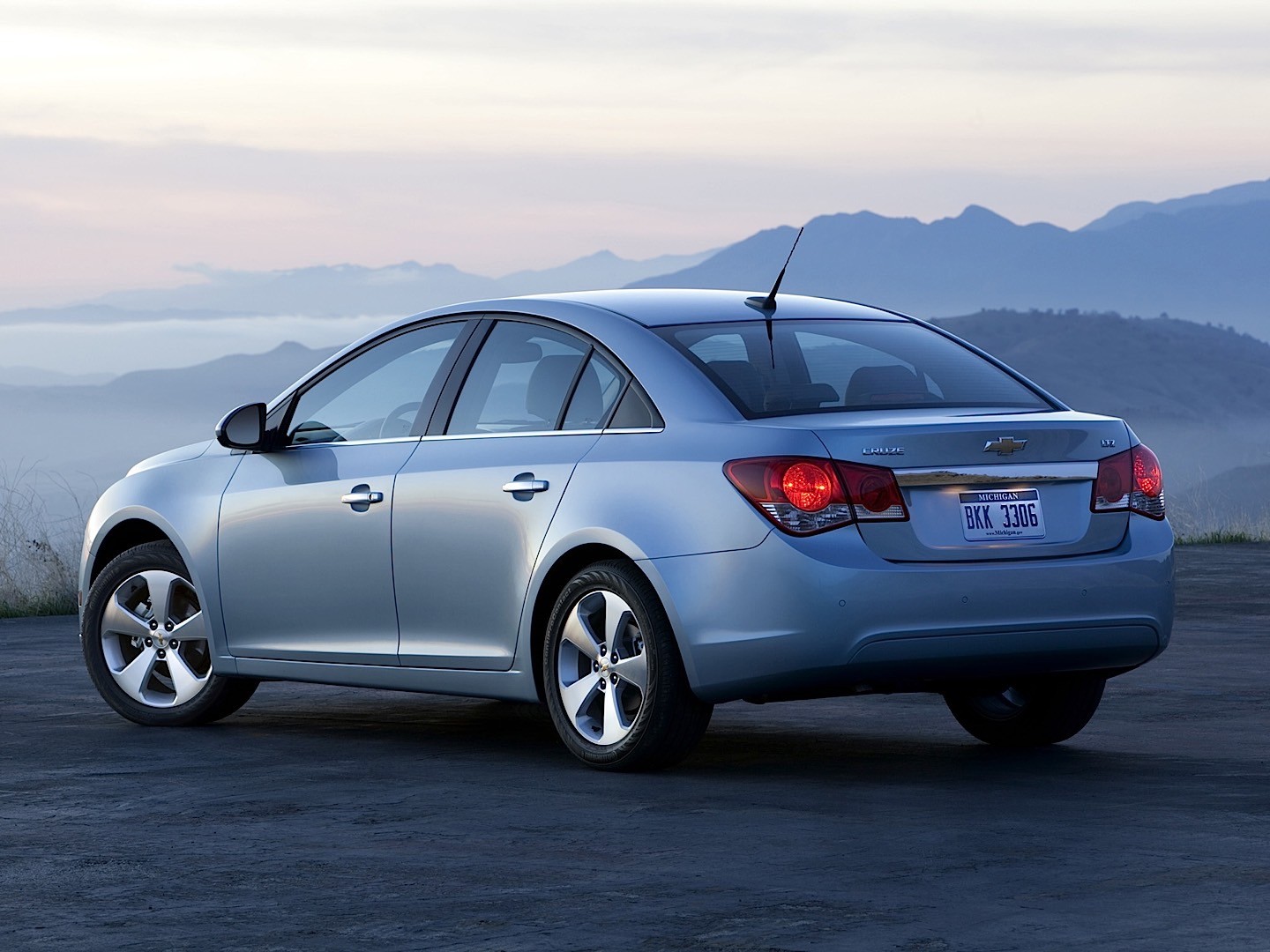 Chevrolet Cruze photo 23