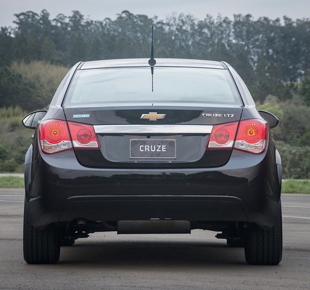 Chevrolet Cruze photo 31