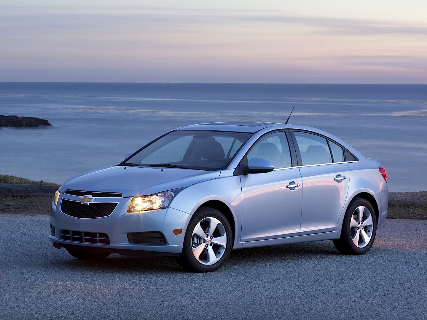 Chevrolet Cruze photo 35