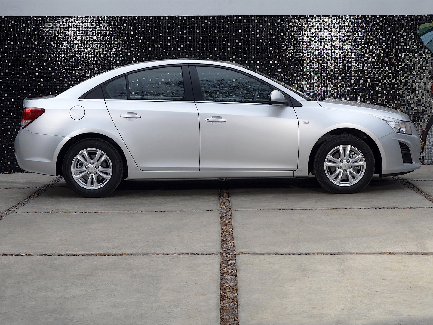 Chevrolet Cruze photo 40