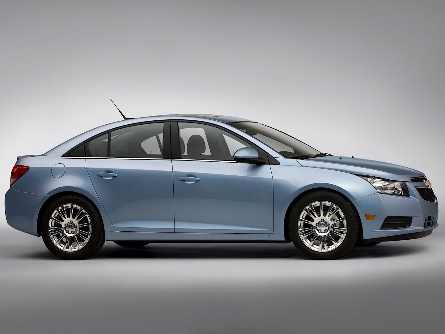 Chevrolet Cruze photo 44