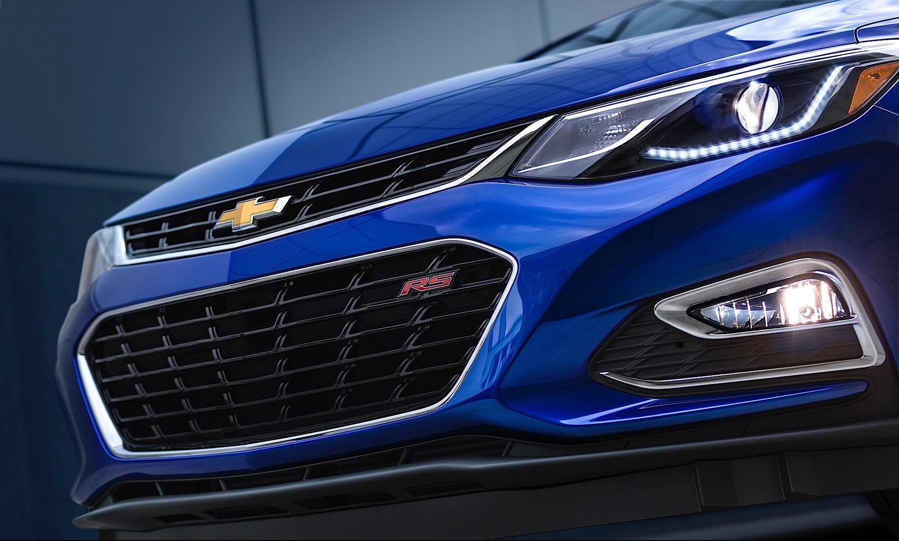 Chevrolet Cruze photo 2