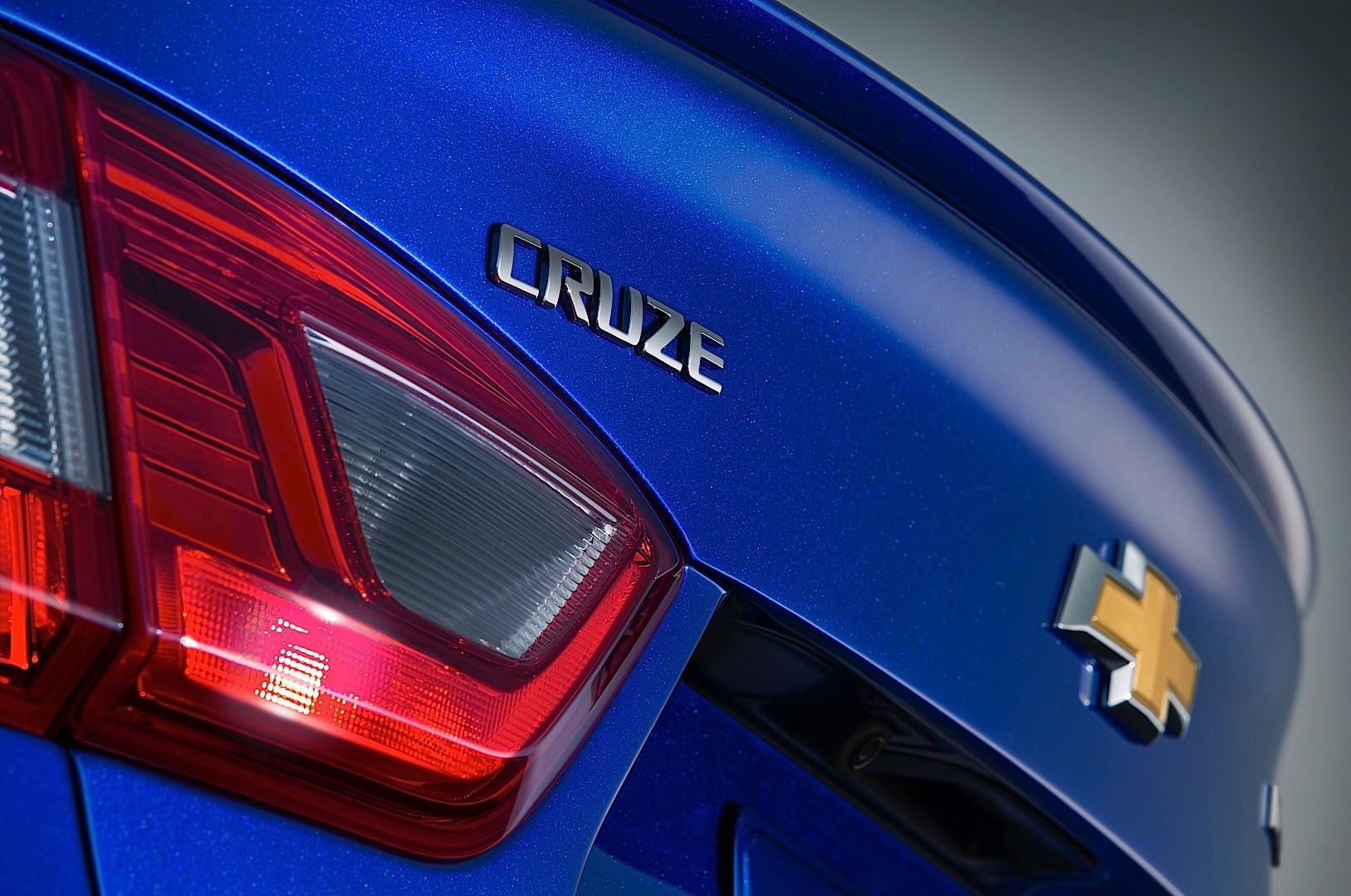 Chevrolet Cruze photo 3