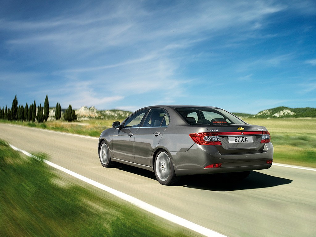 Chevrolet Epica photo 10