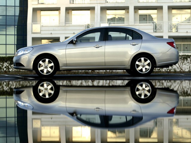 Chevrolet Epica photo 17