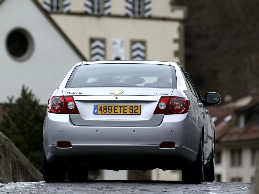 Chevrolet Epica photo 25
