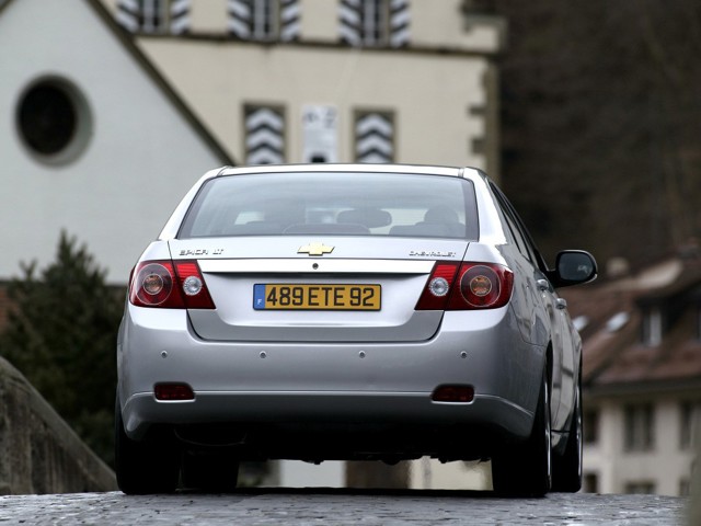 Chevrolet Epica photo 25