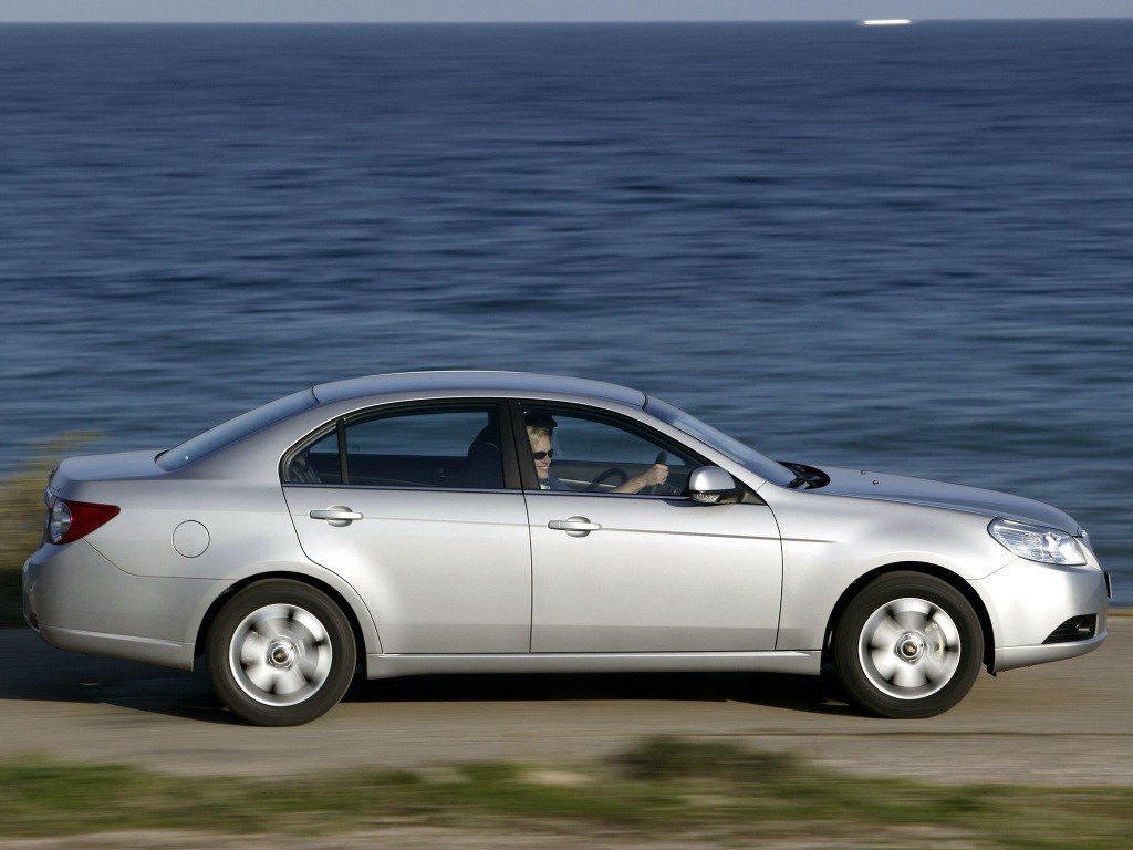 Chevrolet Epica photo 26