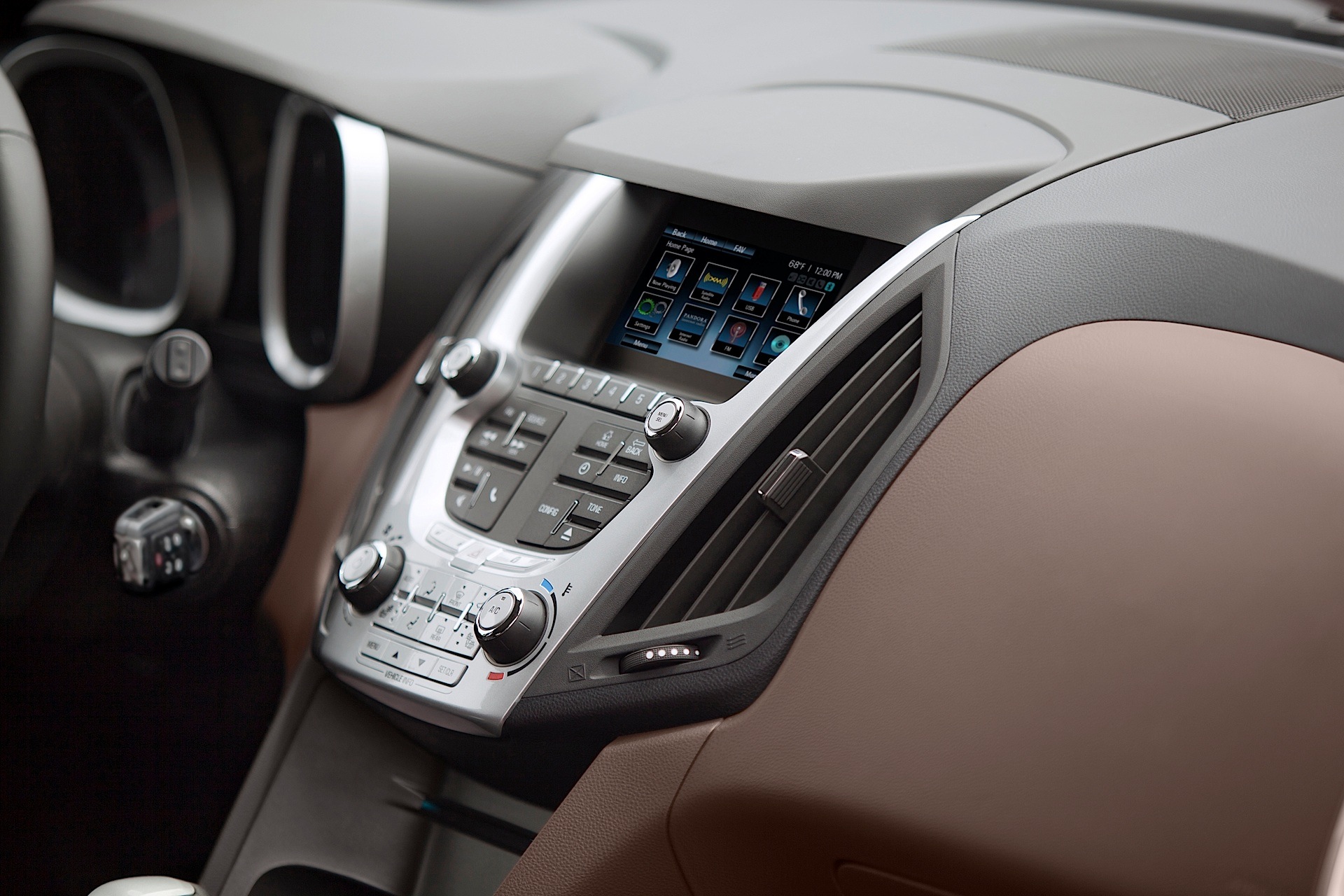 Chevrolet Equinox photo 46