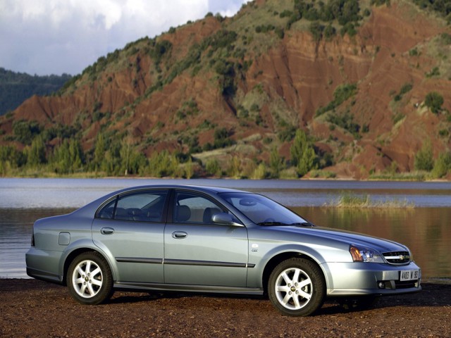 Chevrolet Evanda photo 9