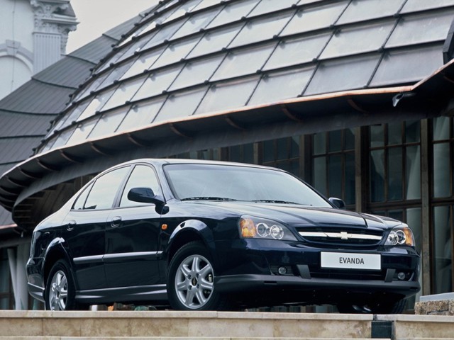 Chevrolet Evanda photo 12