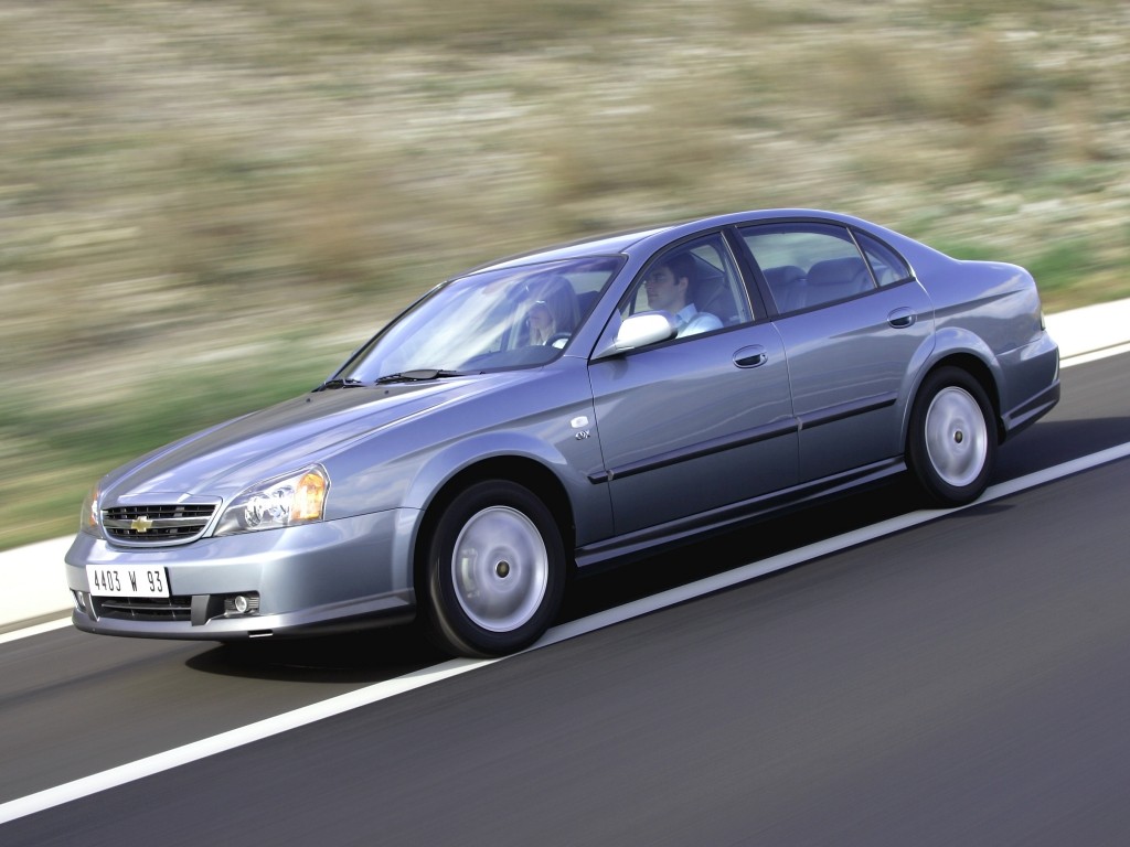 Chevrolet Evanda photo 14