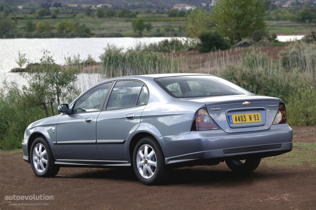 Chevrolet Chevrolet Evanda