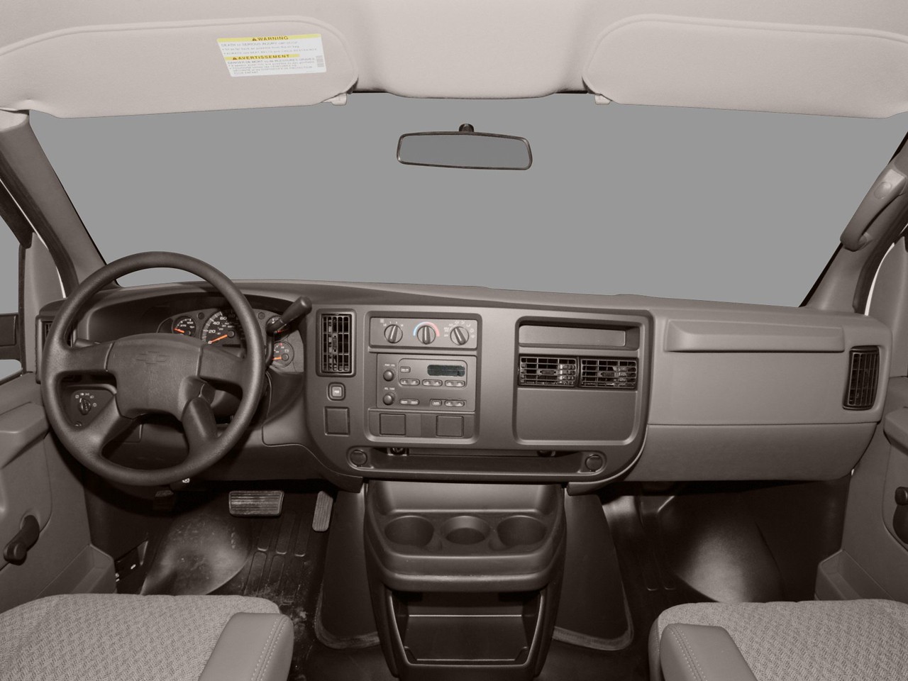 Chevrolet Express photo 52