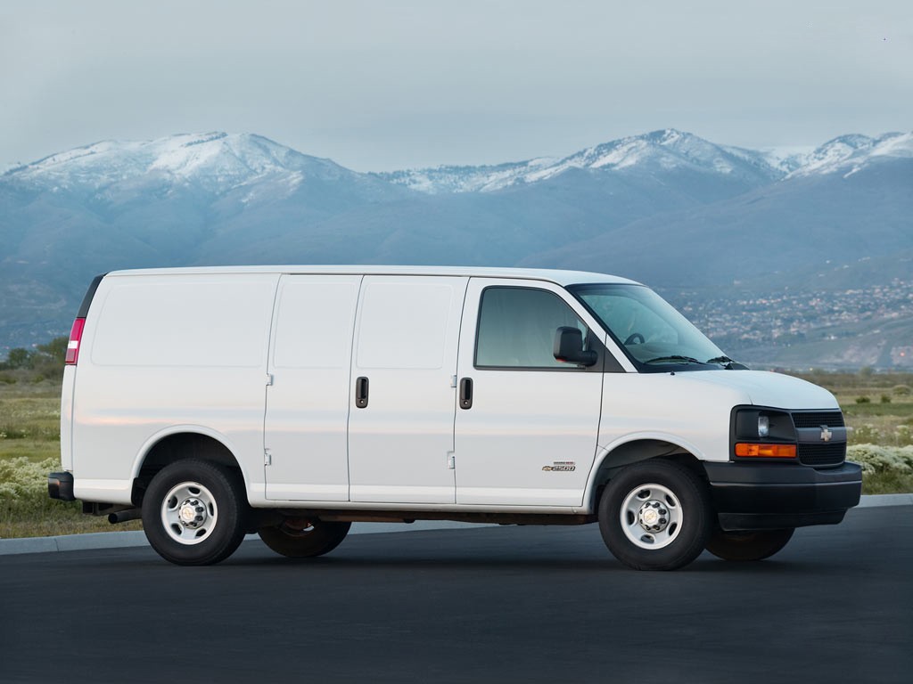 Chevrolet Express photo 13