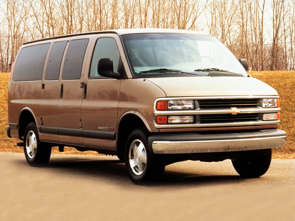 Chevrolet Express photo 8