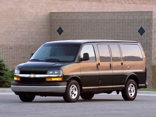 Chevrolet Express photo 15