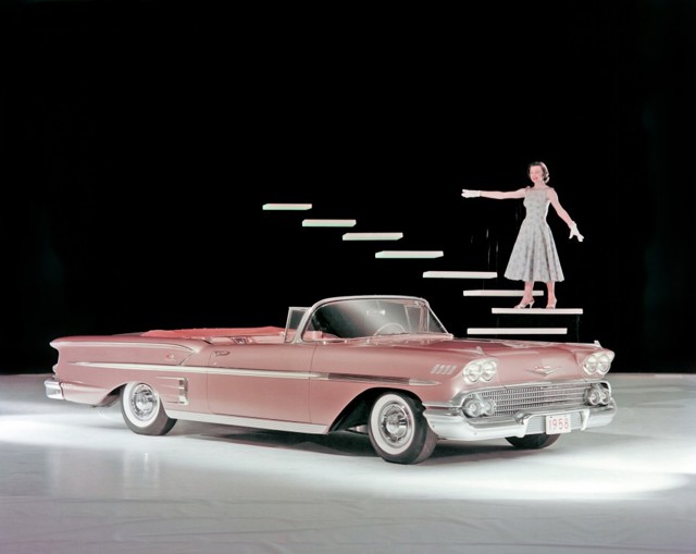 Chevrolet Impala Convertible photo 10