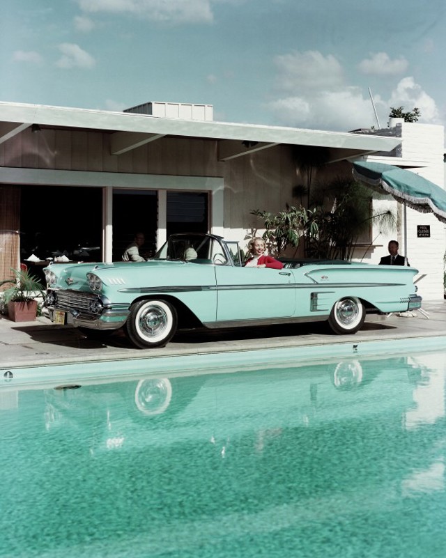Chevrolet Impala Convertible photo 11