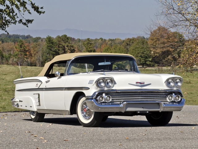 Chevrolet Impala Convertible photo 7