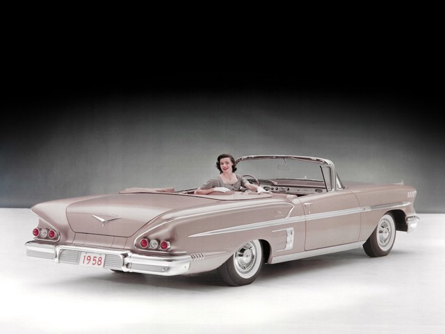 Chevrolet Impala Convertible photo 9