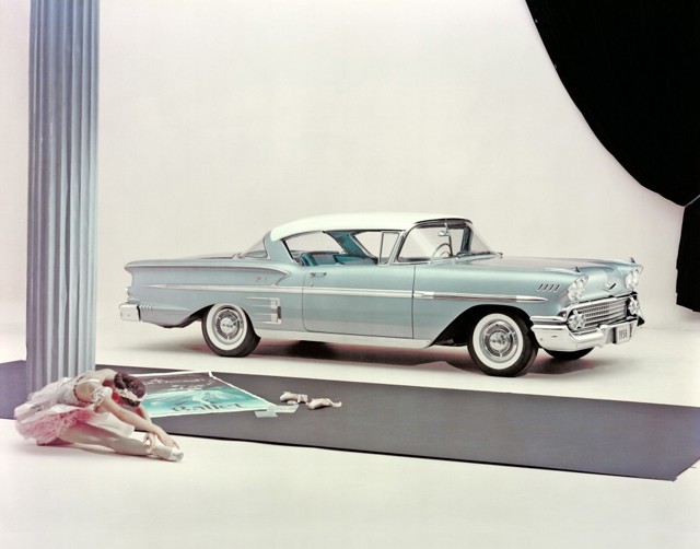Chevrolet Impala Coupe photo 9