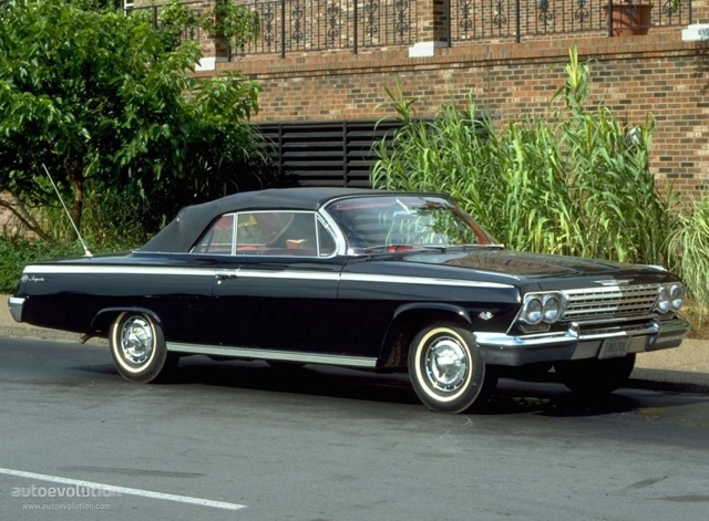 Chevrolet Impala photo 2