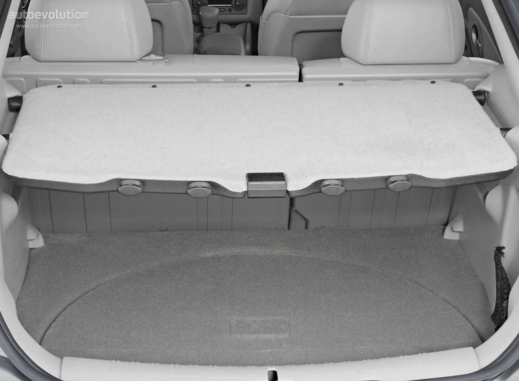 Chevrolet Malibu Maxx photo 26