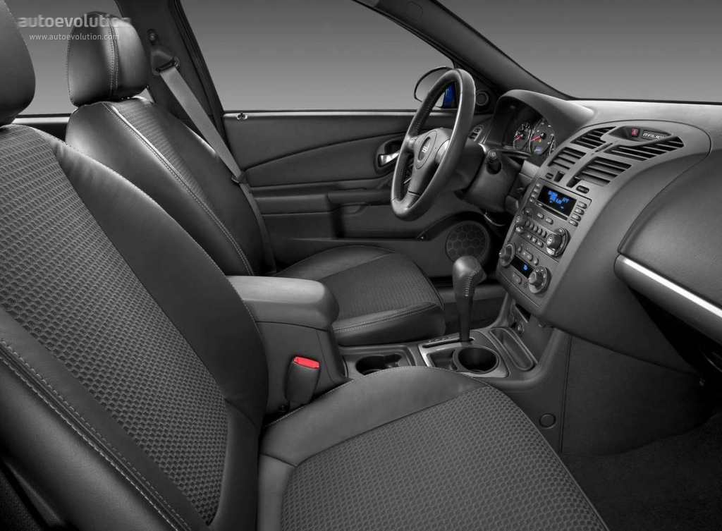Chevrolet Malibu Maxx photo 8