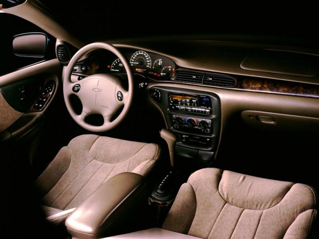 Chevrolet Malibu foto 24