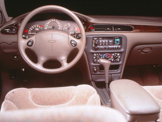 Chevrolet Malibu foto 22