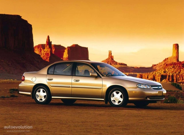Chevrolet Malibu foto 2