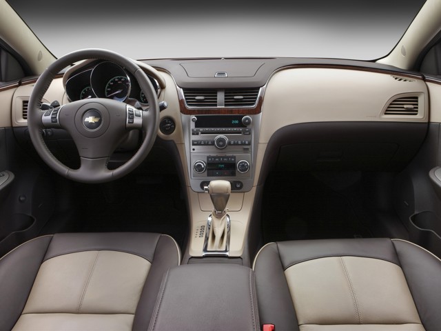 Chevrolet Malibu foto 14