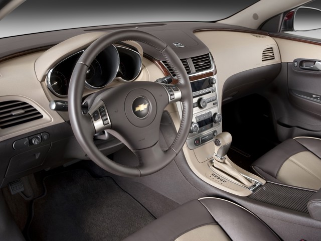 Chevrolet Malibu foto 15