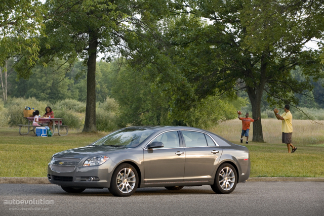 Chevrolet Malibu foto 12